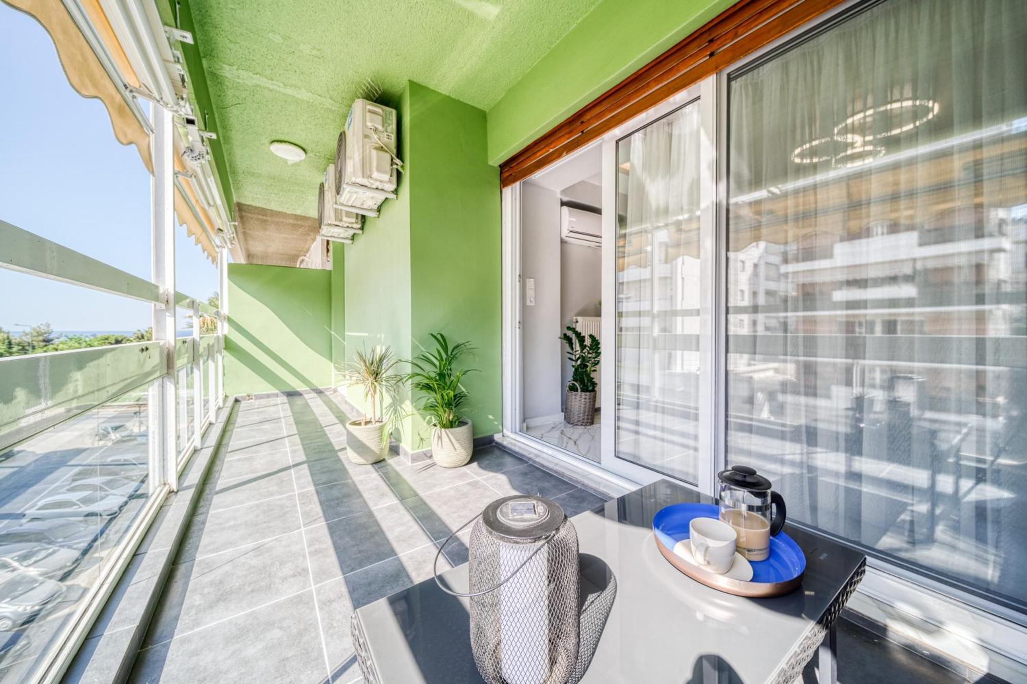Athens Riviera, Seaview, Beachfront, Lux Apartment On Starbucks Building Экстерьер фото